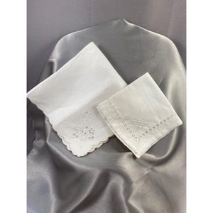 Vintage White Linen Handkerchiefs Embroidered Floral Cutwork Details