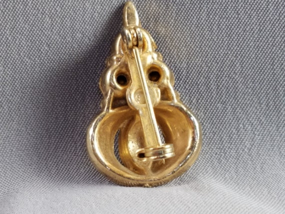 Pin//Christmas Ornament//Gold tone metal//Hand se… - image 4