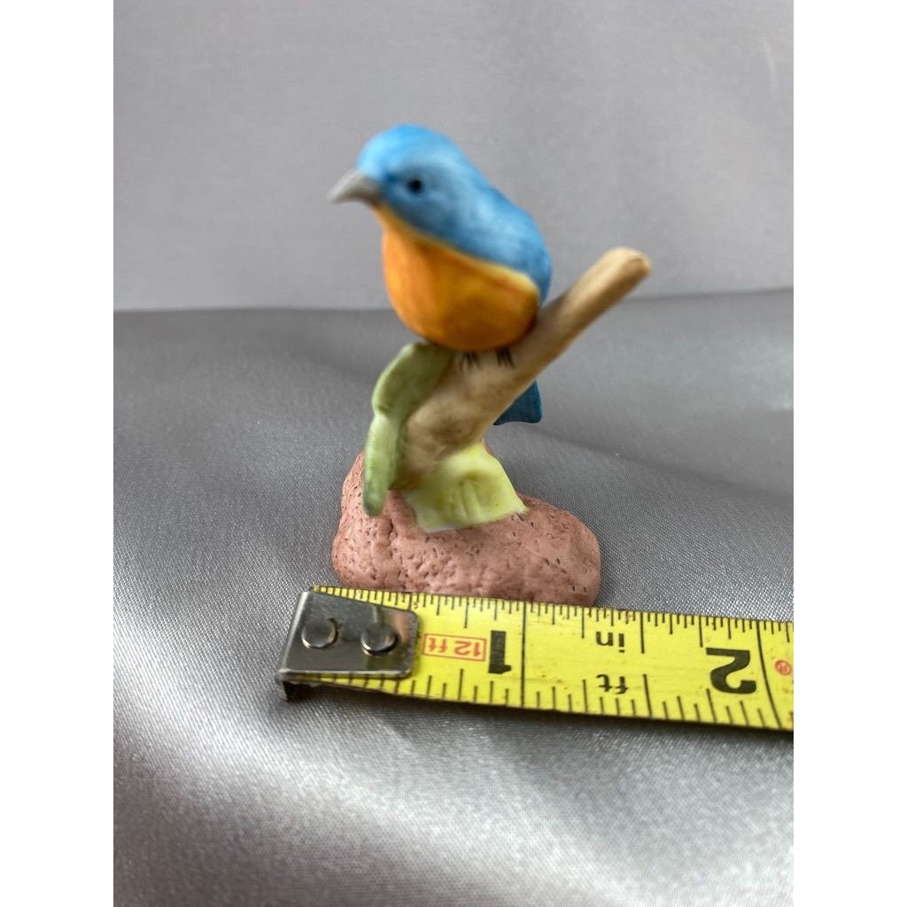 Bird Figurine Bluebird Bisque Porcelain Realistic Detail Miniature VTG ...