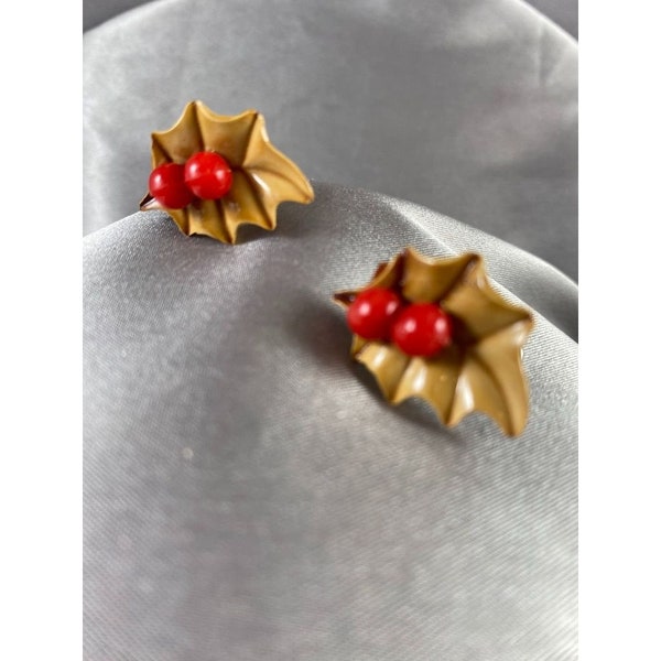 Christmas Holly Earrings Celluloid Caramel with Orange Berries Clip On 1"x3/4" Vintage 40s