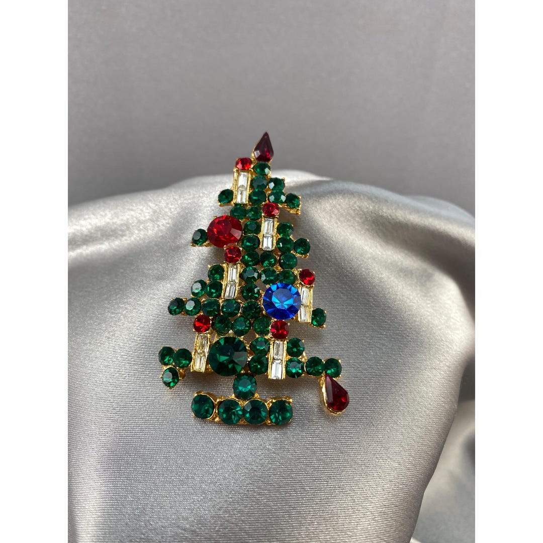 Vintage Weiss Rhinestone Christmas Tree Brooch Pin Gold Tone 6