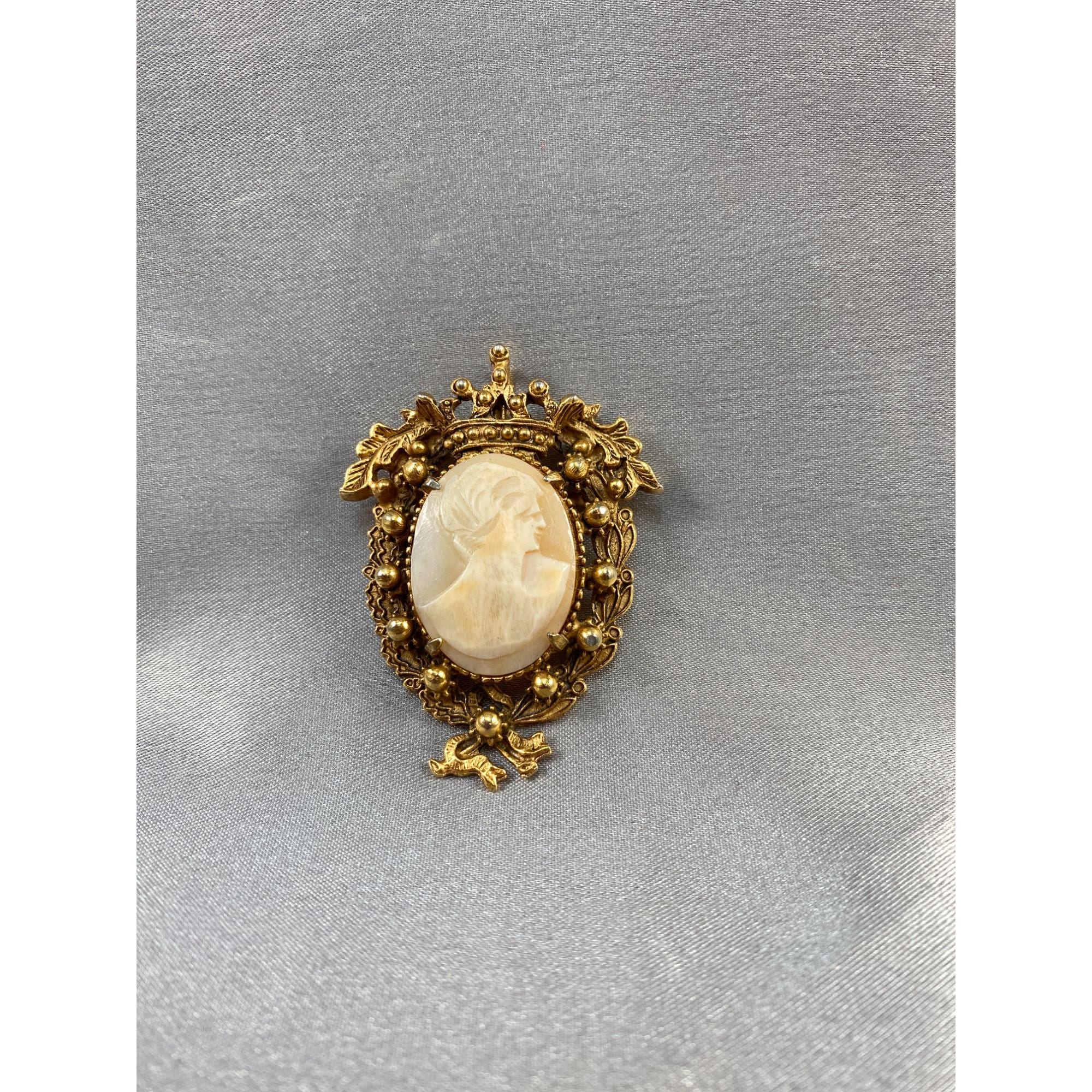 Florenza Brooch - Etsy