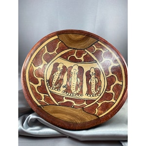 Bowl Wooden carved Hand made Stained Elephants Giraffe Pattern Vintage