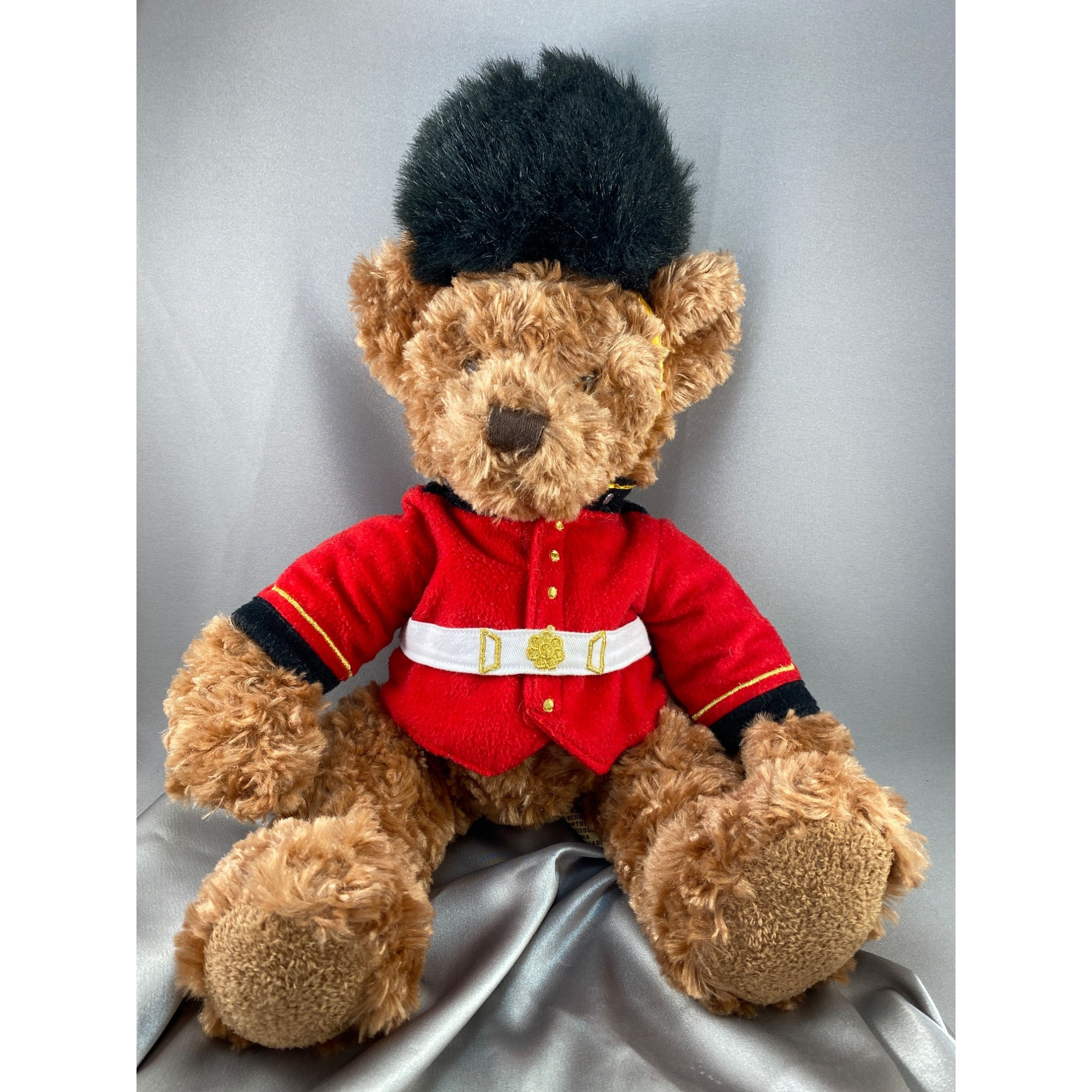 テディベア  英国衛兵 ◇美品◇バッキンガム宮殿 テディベア ぬいぐるみ◇イギリス