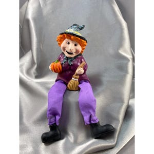Halloween Warlock (Male Witch)Figure Pumpkin Broom Weighted Dangling Legs VTG