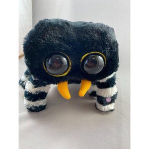 Halloween Spider Fuzzy Black Striped Leg Spider Plush Sings Walks Age 3+ Vintage
