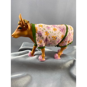 Cow Parade Early Show #9129 Hair Curlers Fuzzy Slippers Flowered