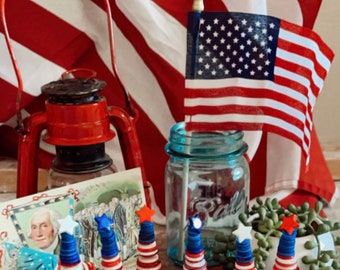 Patriotic Button Tree on Vintage Wood Spool. Patriotic Decor. Patriotic Tiered Tray Decor.