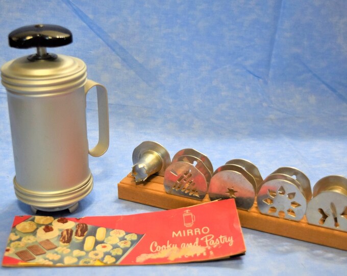 Vintage Mirro Cookie Press With Wood Rack Holder Large Barrel Press
