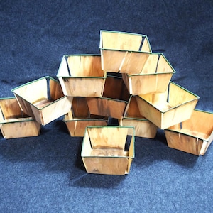 11 Vintage Wooden Berry Boxes Containers with Metal Rim Strawberry Crate Rustic Farmhouse Storage Decor