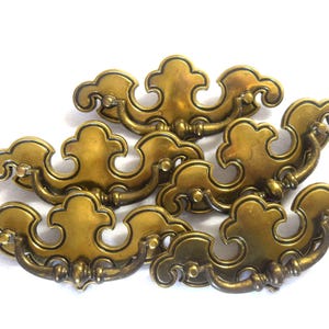 5 Early American Chippendale Drawer Pulls with Screws Hardware Reclaimed Vintage Architectural Salvage Brass Cabinet Furniture Restoration