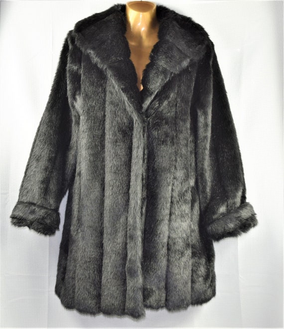 Dennis basso winter coats hotsell