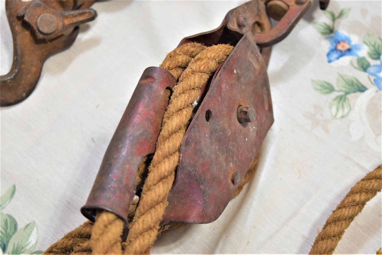 Vintage Double Wheel Pulley Block and Tackle Ratchet Locking Etsy