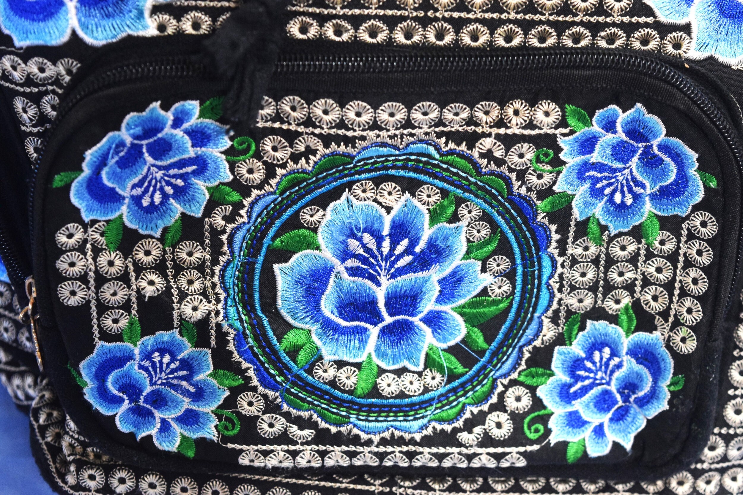 Vintage Embroidered Backpack Bag Colorful Blue Floral  display picture 1
