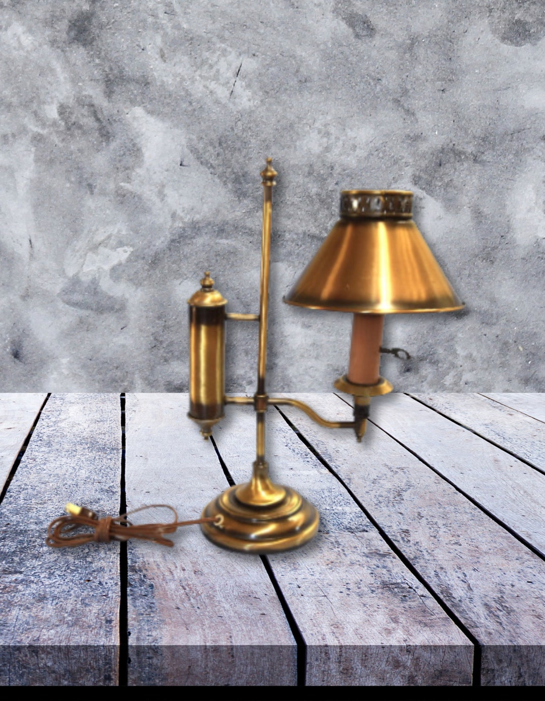 Vintage Early American Desk Lamp One Arm Antique Brass Look Table Lamp with Matching Shade Mid Century Modern