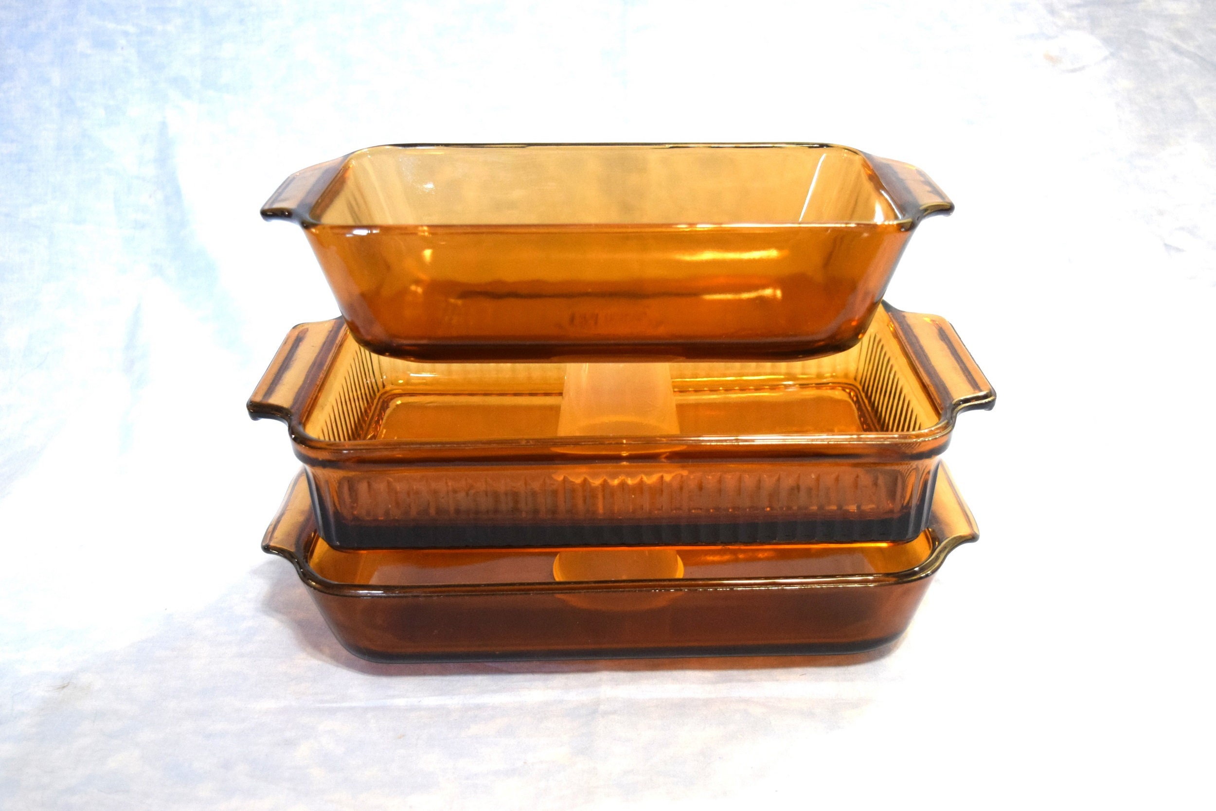 Vintage Anchor Hocking 1430 Ribbed Wavy Glass Casserole w/ Lid