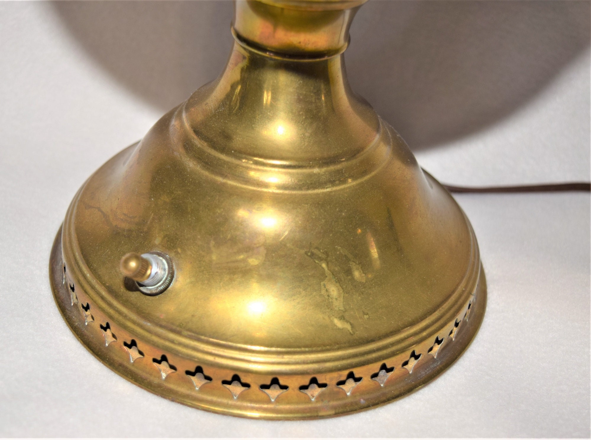 Antique Brass Kerosene Lamp Converted to Electric with Shade Etsy