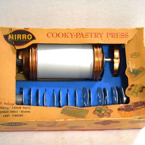 Vintage Mirro Cookie Press 12 Cookie Designs 3 Pastry Fill Tips In Original Box Ready for Decorative Baking