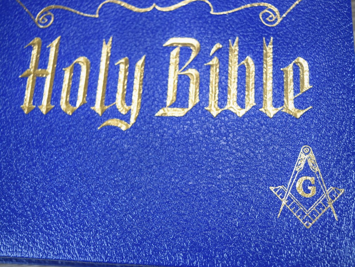 Freemason Holy Bible Vintage Masonic Secret Society Bible Red Etsy