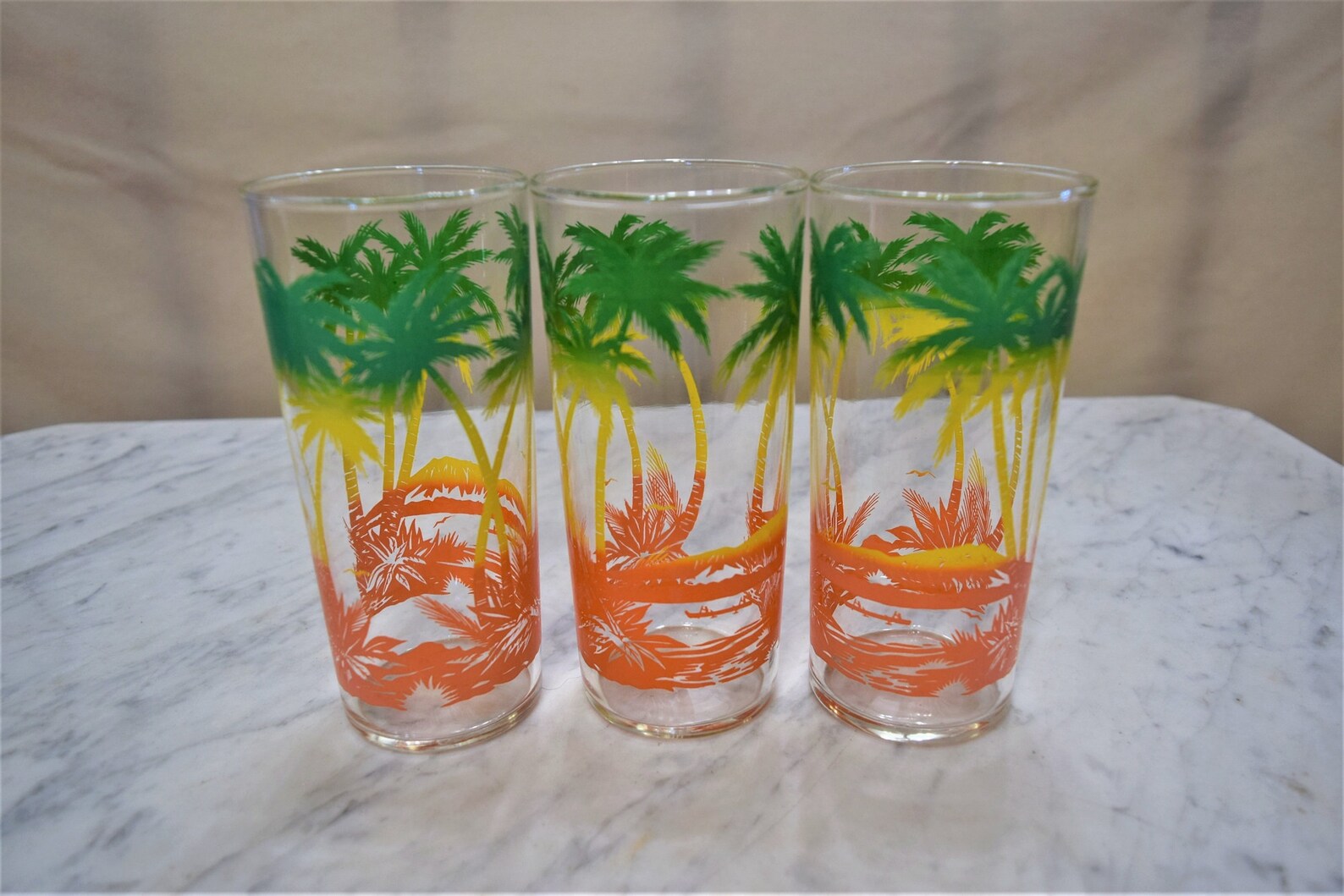 8 Vintage Palm Tree Drinking Glasses Colorful Glassware 16 Etsy