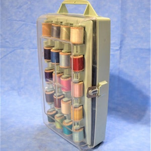 Vintage Compact Spool Caddy Folding Compartments Carrying Thread Case ...
