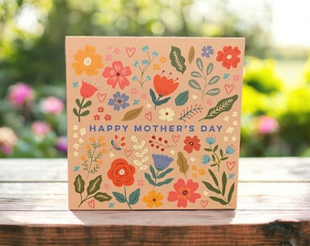 Mooie bloemen en harten Moederdagkaart | Mooie kaart voor mama | Kan naar de ontvanger worden verzonden met een persoonlijk bericht