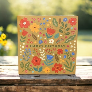 Mooie wilde bloemen en harten verjaardagskaart | Verjaardagskaart voor haar | Bloemenkaart | Kan met persoonlijk bericht naar de ontvanger verzenden