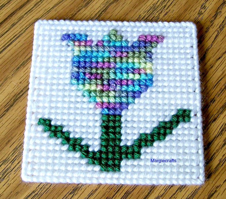 Plastic Canvas Tulip Coasters, Handmade Drink Coasters, Glass Coasters
