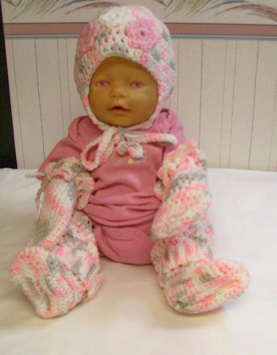 Crochet Handmade baby girl hat 3-6 months Pink Grey