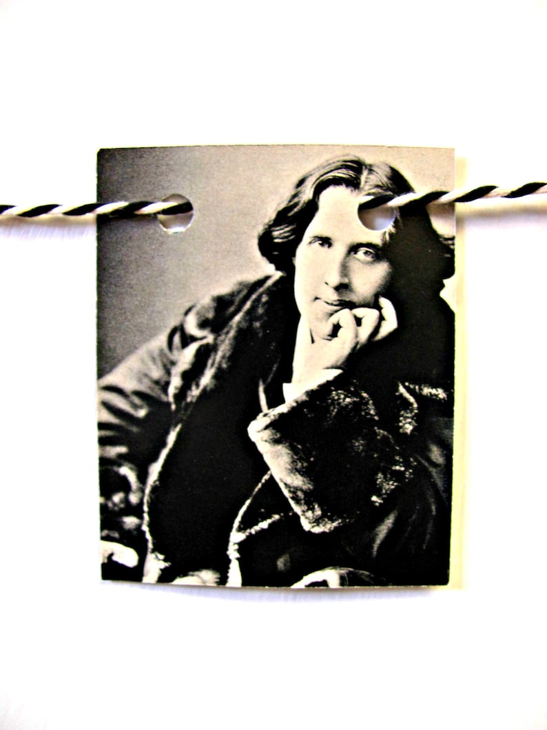 Oscar Wilde gift, Oscar Wilde quotes, Oscar Wilde bunting, Mini bunting, Bunting flags, Book lover banner, Book shelf decor, Oscar Quotes image 6