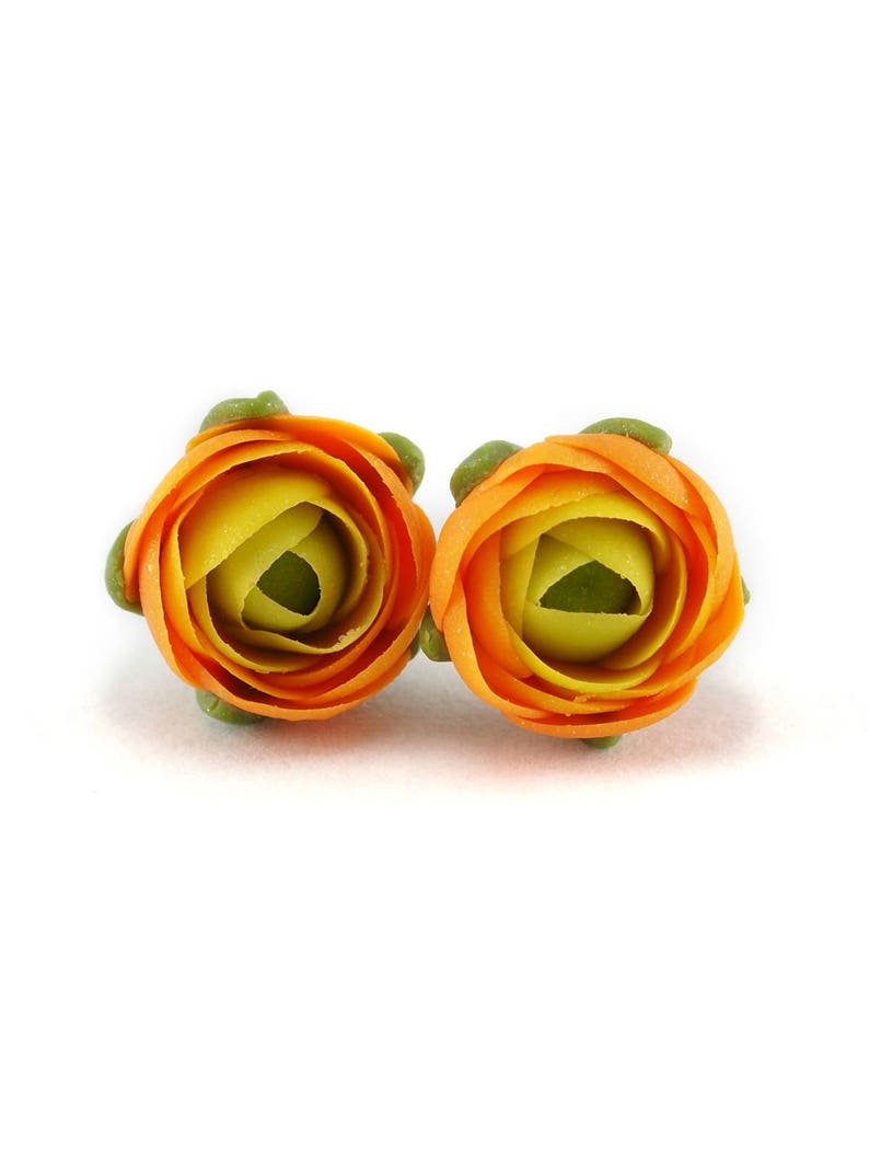Orange flower earrings for everyday wear, Small stud botanical earrings for women, Birthday gift for nature lover, Plant jewelry for mom image 4