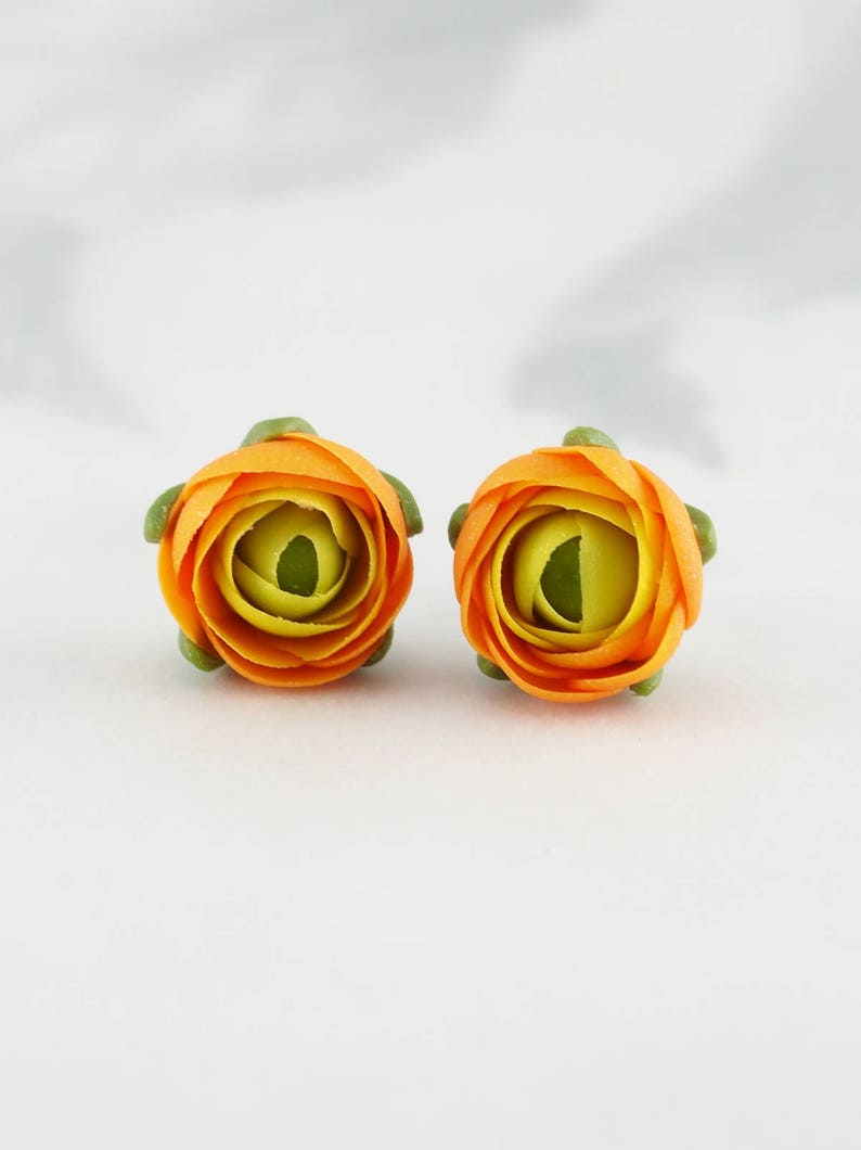 Orange flower earrings for everyday wear, Small stud botanical earrings for women, Birthday gift for nature lover, Plant jewelry for mom image 6