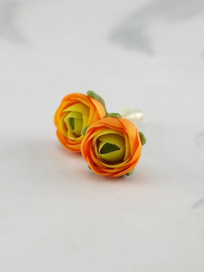 Orange flower earrings for everyday wear, Small stud botanical earrings for women, Birthday gift for nature lover, Plant jewelry for mom image 7