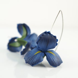 Dark blue iris flower earrings, birthday gift for wife, floral dangle earrings, polymer clay blue jewelry image 6