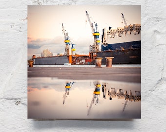 Hamburg on Wood - Mirrored