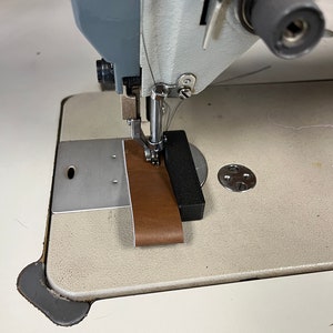 Small magnetic sewing guide for domestic and industrial models image 2