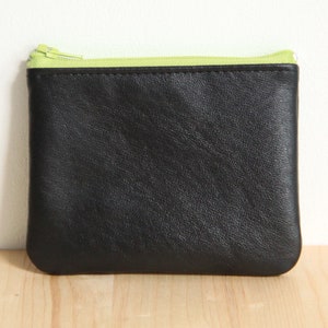 Porte-cartes cuir recyclé Noir / Grand porte monnaie zippé Vert anis / Pochette homme doublée / Cadeau Fête des pères Eco responsable / PC38