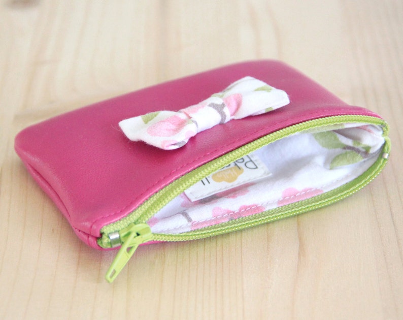 Pink Faux Leather Girl Wallet // Lime green zipper // Pop Retro Sixties // Vintage Flowers Fabric // Child Birthday Christmas Gift // PME6 image 2