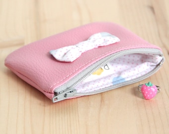 Pink Kid Wallet / Pastel Pink Wallet / Girl Wallet / Vintage Heart Wallet / Pink faux leather / Zipped wallet / Child Christmas Gift / PME11