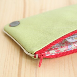 Women Pouch in Recycled Lime green Leather Red Zipper / Vintage Strawberry Jewels Make up Case / Birthday Woman Mother Mom Gift / POCC30 image 4