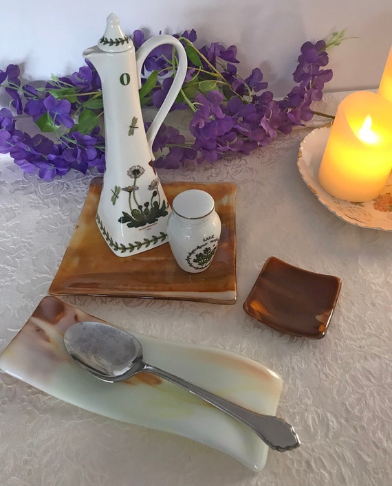 Rootbeer Opal Streaky Fused Glass Kitchen Tray with matching spoon rest, tea bag holder/trinket dish.