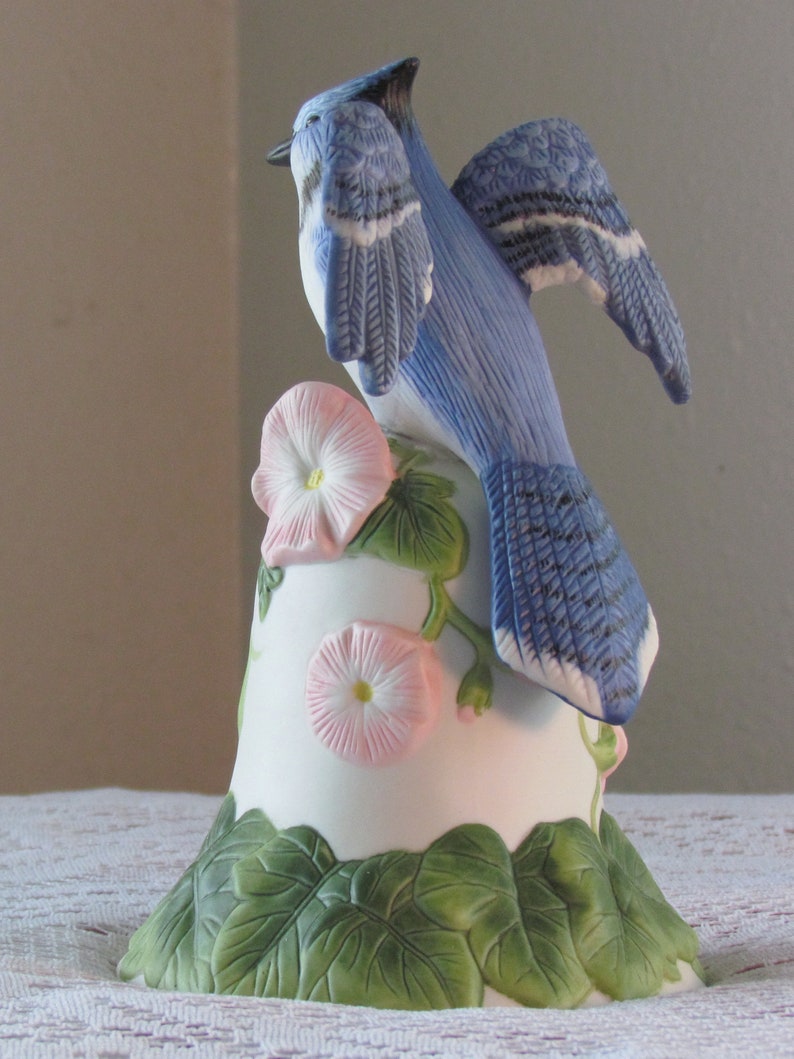 2001 AVON BLUEBIRD BELL Morning Glory