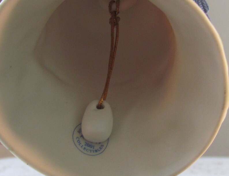 2001 AVON BLUEBIRD BELL Morning Glory