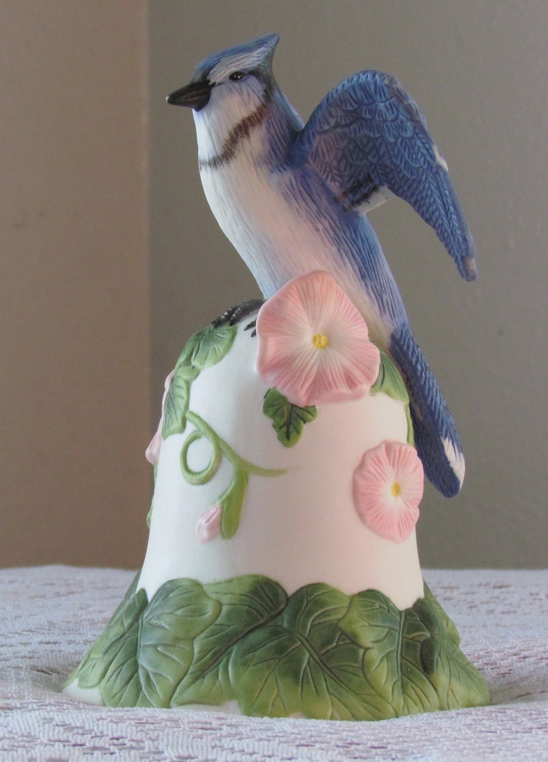 2001 AVON BLUEBIRD BELL Morning Glory