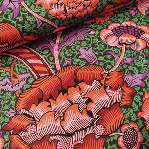 William Morris Kaffe Fassett Red Wandle Patchwork Weight Cotton Fabric per 50cm