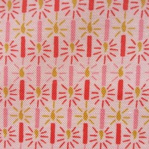 Tessuto natalizio Liberty of London Merry and Bright Collection SHINE BRIGHT in cotone rosso e giallo - Per 50 cm