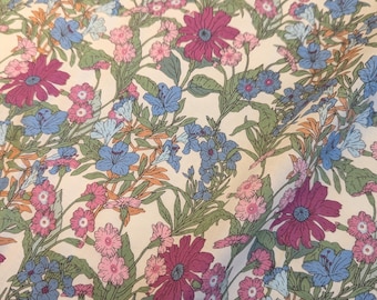 Blumen Lawn Baumwollstoff mit rosa mauve Wildblumen Zum nähen 1,4 m breit je 50 cm