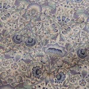 William Morris Mauve Lodden LAWN Cotton Fabric per 50cm