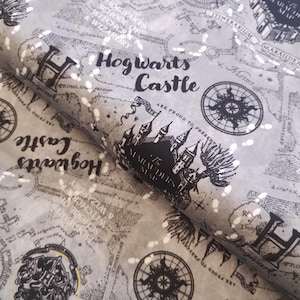 Harry Potter Lizensierter Marauders Map Baumwollstoff in Anthrazit-Grau zum Schneidern, Patchwork und Quilten Pro 50 cm