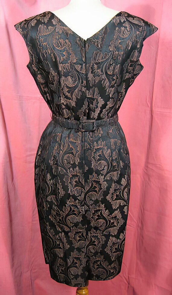 1950s Brown Damask Wiggle Dress - image 4